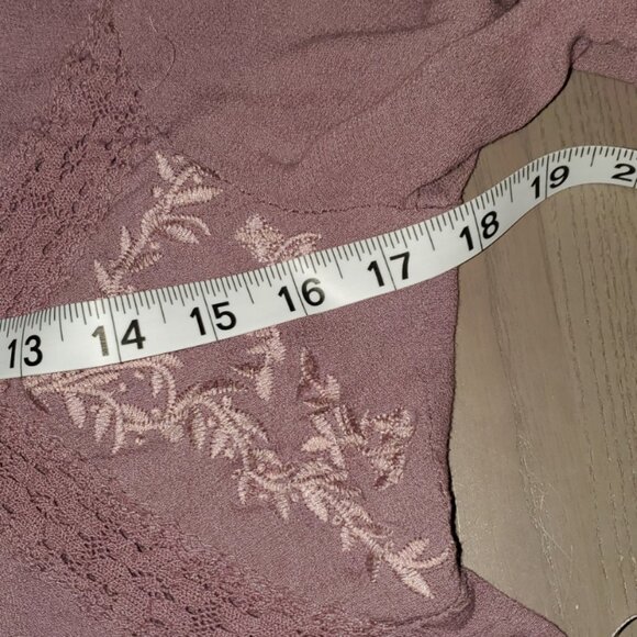 Lavender Boho Lace Bell Sleeve Top - Picture 7 of 8